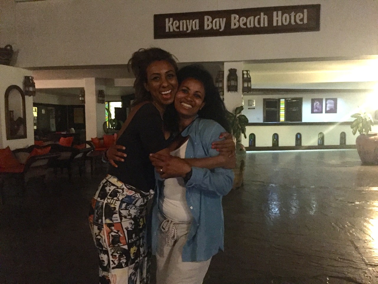 A chance encounter of friends with&nbsp;smiles